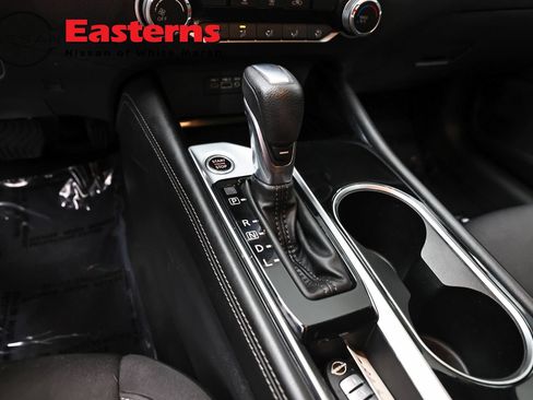 Used 2023 Nissan Altima 2.5 SV FWD image 13