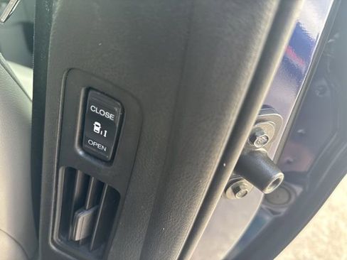 Used 2020 Honda Odyssey EX-L image 16