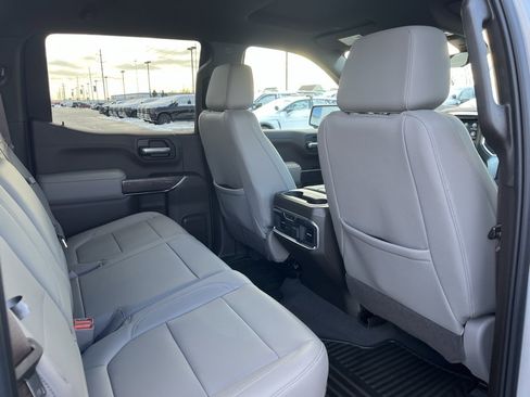 Used 2021 Chevrolet Silverado 1500 LTZ w/ Technology Package image 28