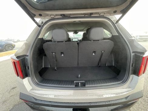 New 2026 Kia Sorento SX AWD/4WD image 9