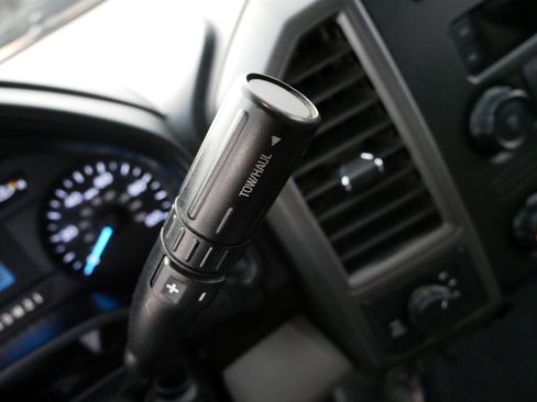 Used 2019 Ford F250 XL w/ Power Equipment Group image 24