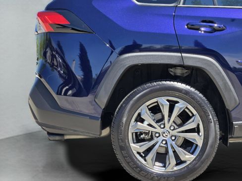 Used 2025 Toyota RAV4 XLE Premium w/ Weather Package image 31