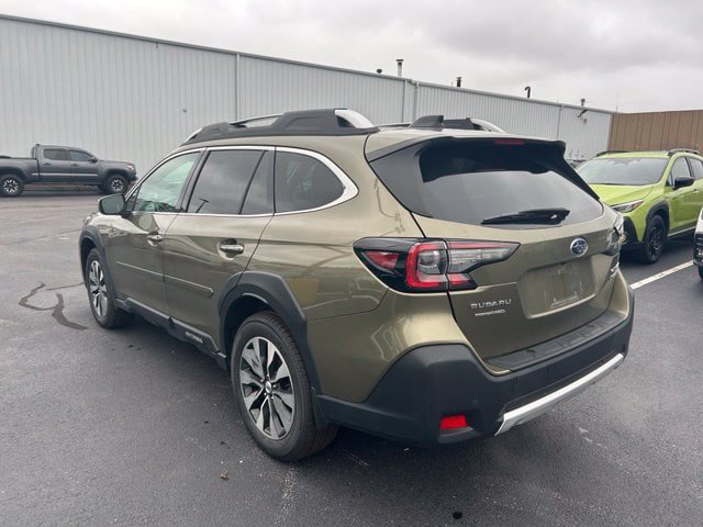 Used 2024 Subaru Outback Touring XT AWD/4WD image 7