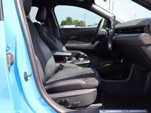 Used 2021 Ford Mustang Mach-E GT image 13