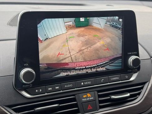 Used 2024 Nissan Altima 2.5 SV image 37