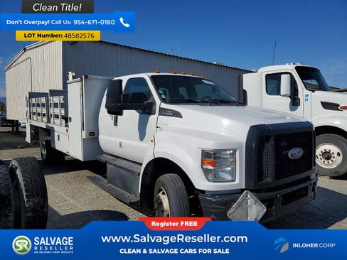 Used 2017 Ford F650 2WD SuperCab Super Duty image 1