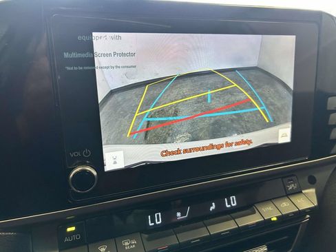 Used 2025 Toyota Camry LE w/ Convenience Package FWD image 25