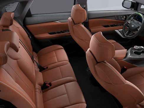 New 2025 Cadillac Optiq Sport 2 AWD/4WD image 32