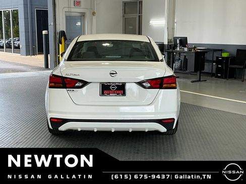 Used 2022 Nissan Altima 2.5 S FWD image 5