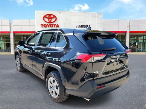 Used 2025 Toyota RAV4 LE image 4