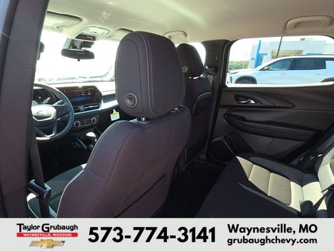 New 2026 Chevrolet TrailBlazer LS w/ LS Convenience Package FWD image 27
