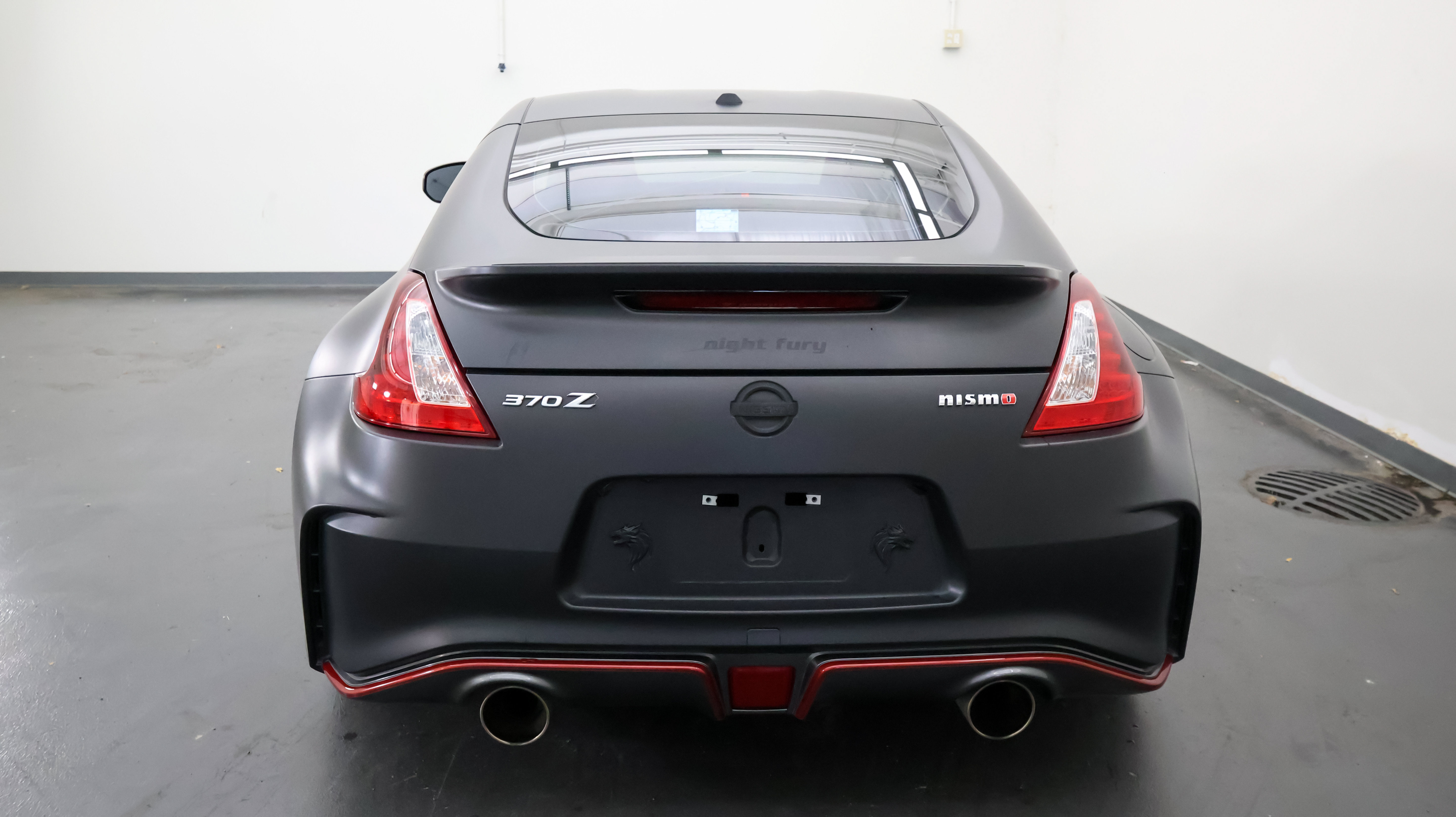 Used 2020 Nissan 370Z NISMO RWD image 4