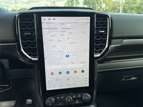 New 2025 Ford Ranger Lariat w/ Trailer Tow Package image 13