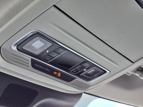 New 2026 Lincoln Navigator L Premier AWD/4WD image 15