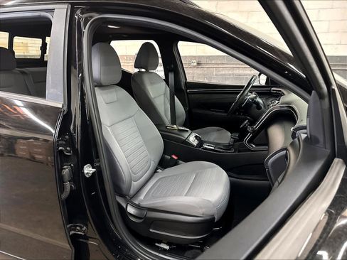 Used 2022 Hyundai Santa Cruz SEL Premium w/ Cargo Package AWD/4WD image 10