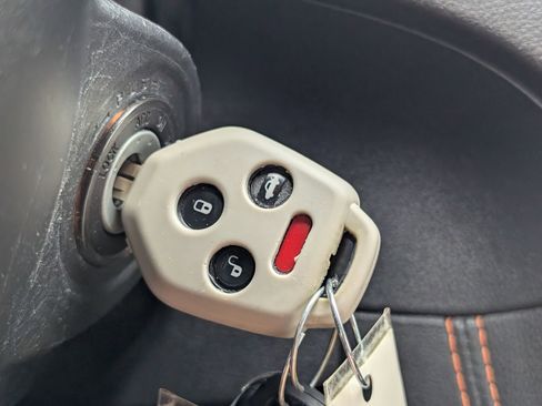 Used 2020 Subaru Crosstrek 2.0i Premium image 18