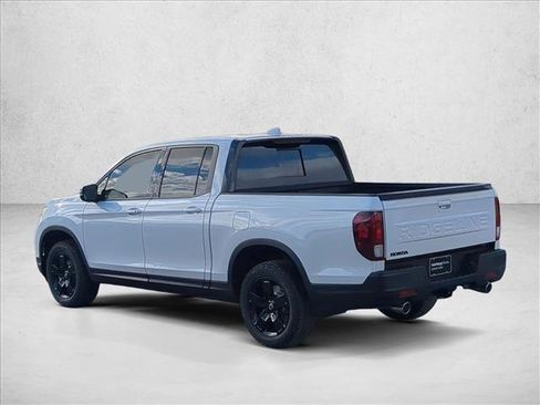 New 2026 Honda Ridgeline Black Edition image 8