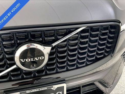 Certified 2023 Volvo XC60 T8 Ultimate w/ Climate Package AWD/4WD image 31