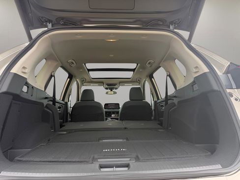 New 2026 Nissan Rogue Platinum w/ Platinum Premium Package AWD/4WD image 10