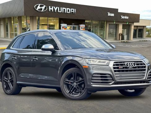 Used 2018 Audi SQ5 Prestige AWD/4WD image 2