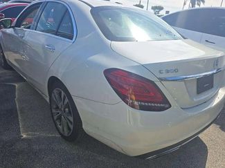 Used 2019 Mercedes-Benz C 300 Sedan video 2