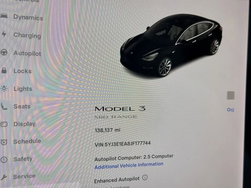 Used 2018 Tesla Model 3 Mid Range image 17