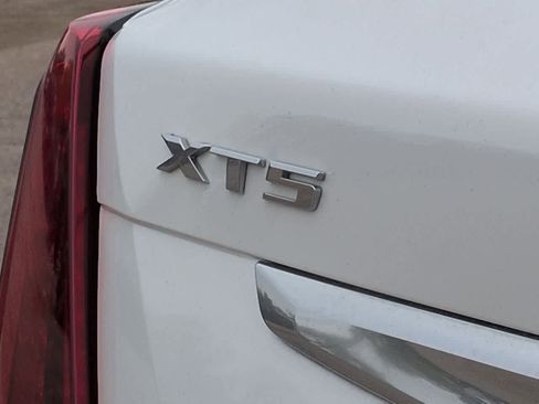 Used 2023 Cadillac XT5 Premium Luxury AWD/4WD image 12