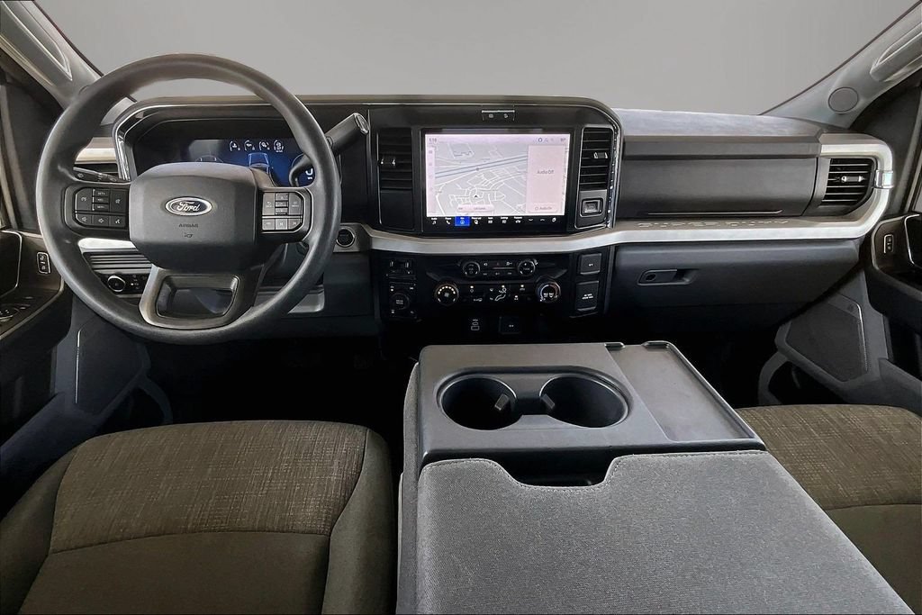 Used 2026 Ford F250 XLT w/ XLT Premium Package AWD/4WD image 8