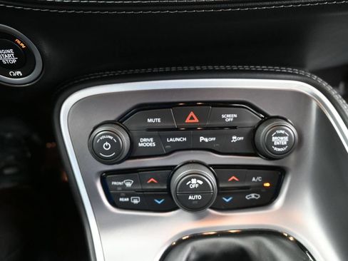 Used 2022 Dodge Challenger R/T Scat Pack RWD image 22