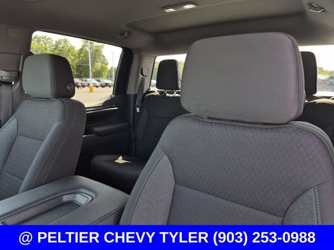 Used 2023 Chevrolet Silverado 1500 LT AWD/4WD image 32