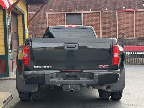 Used 2012 GMC Sierra 3500 Denali AWD/4WD image 5