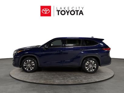 Used 2022 Toyota Highlander XLE
