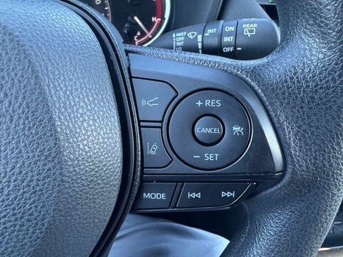 Certified 2024 Toyota RAV4 XLE AWD/4WD image 21