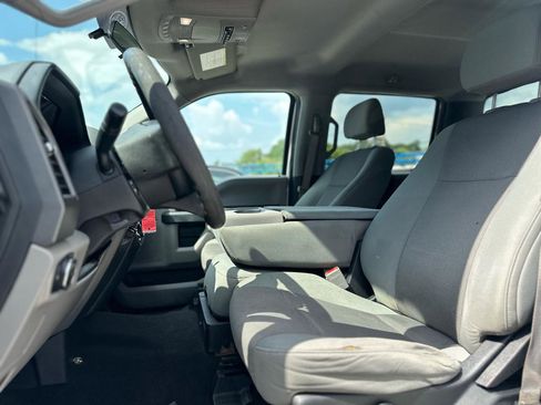 Used 2019 Ford F350 XL w/ STX Appearance Package AWD/4WD image 9