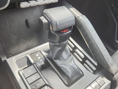 Used 2024 Toyota Tacoma TRD Off-Road AWD/4WD image 9