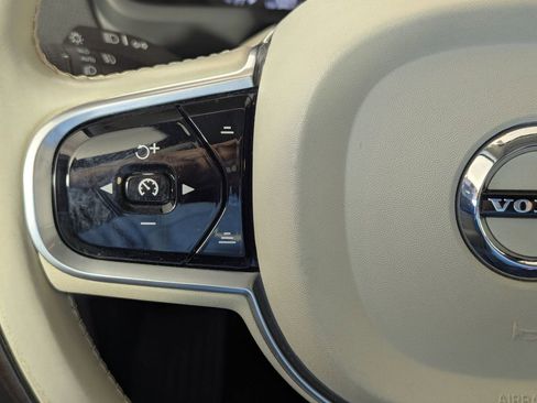 Used 2017 Volvo XC90 T6 Momentum w/ Vision Package AWD/4WD image 71