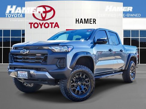 Used 2024 Chevrolet Colorado Trail Boss w/ Technology Package image 1