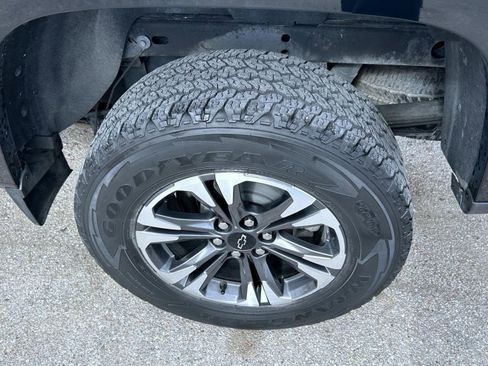 Used 2022 Chevrolet Colorado Z71 image 22