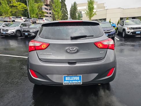 Used 2016 Hyundai Elantra GT w/ Option Group 02 FWD image 6