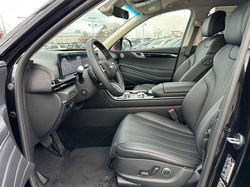 Used 2025 Genesis GV80 2.5T Standard image 20
