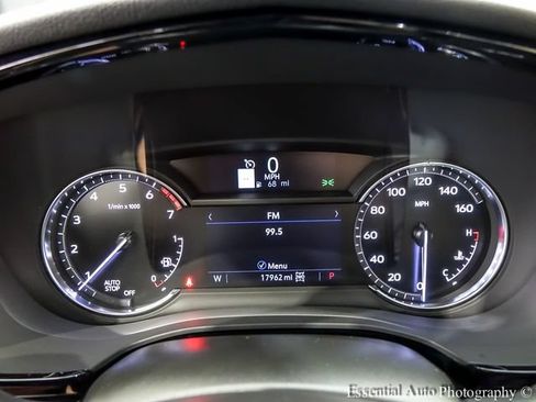 Certified 2025 Cadillac XT5 Premium Luxury AWD/4WD image 14