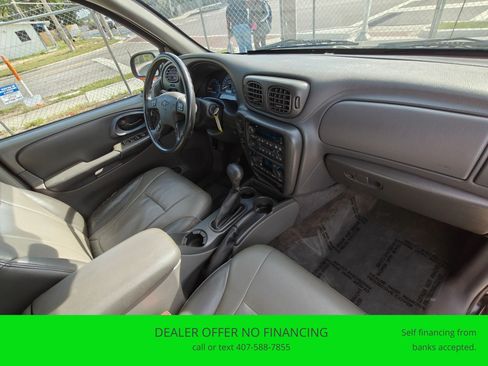 Used 2004 Chevrolet TrailBlazer 4WD w/ LT Preferred Equipment Group image 34