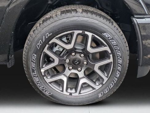 New 2026 RAM 1500 Laramie w/ Sport Appearance Package AWD/4WD image 9