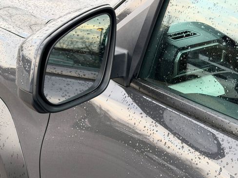 Used 2024 Toyota Tacoma TRD Off-Road image 22