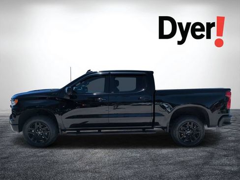 Used 2024 Chevrolet Silverado 1500 LT Trail Boss w/ LT Trail Boss Premium Package AWD/4WD image 7