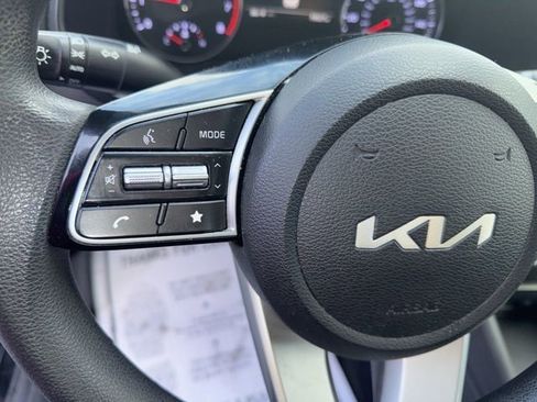 Used 2024 Kia Forte LXS image 12