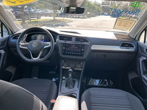 Used 2024 Volkswagen Tiguan S image 10