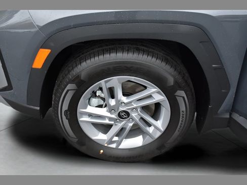 New 2026 Hyundai Tucson SE FWD image 8