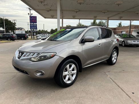 Used 2009 Nissan Murano SL w/ Technology Pkg FWD image 3