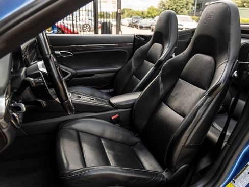 Certified 2017 Porsche 911 Turbo S AWD/4WD image 5
